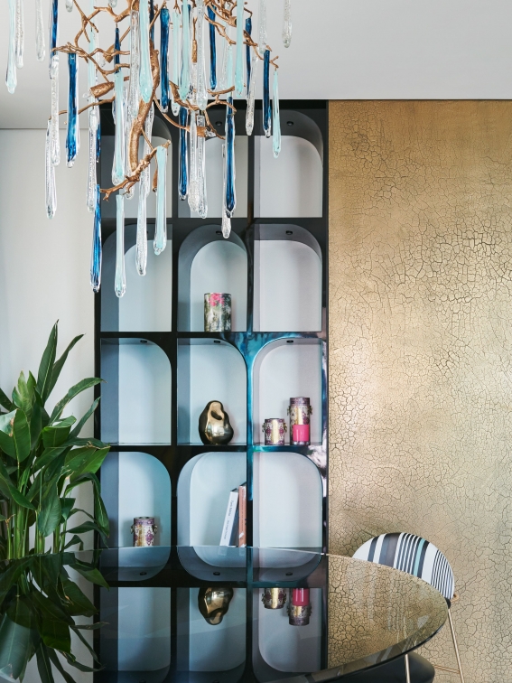 Vertical Image