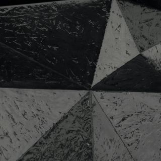 Black Lacquered on Particle Board Finish - Boca do Lobo