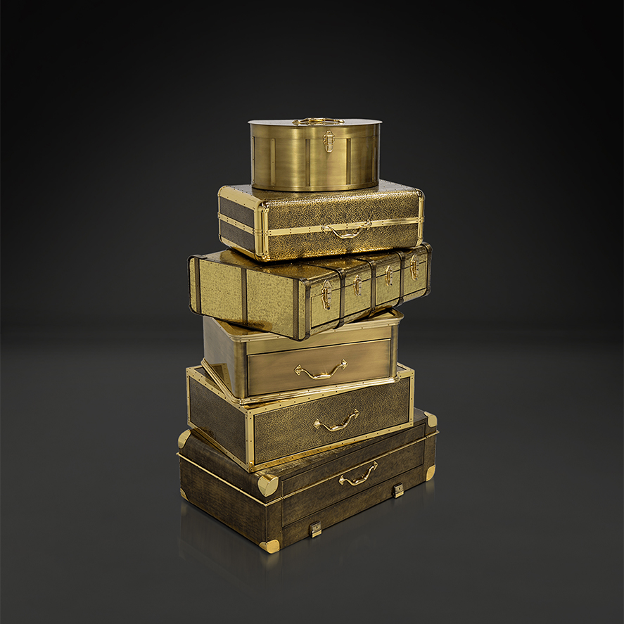 CONSOLES