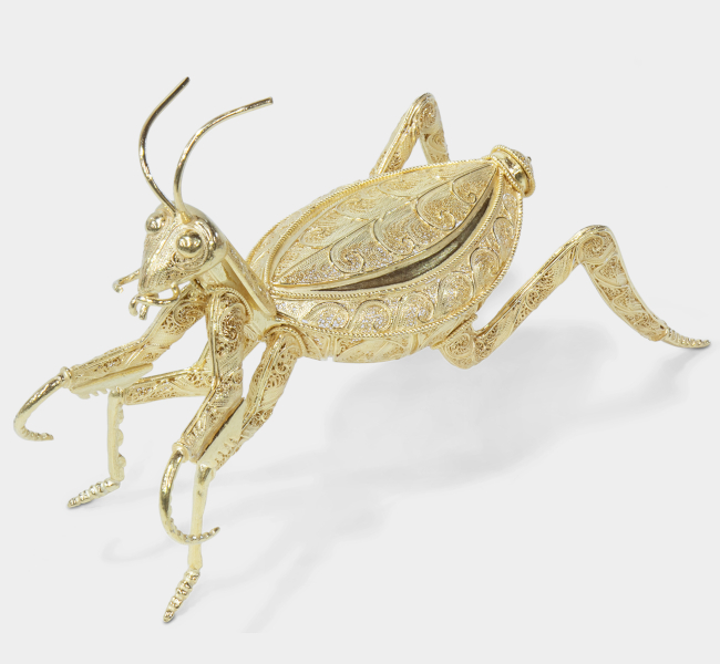 PRAYING MANTIS GOLD