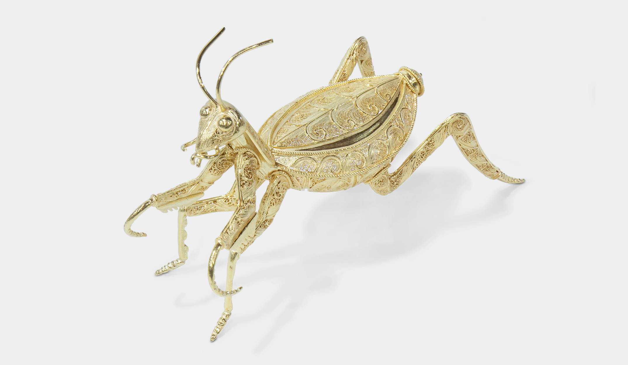 PRAYING MANTIS GOLD