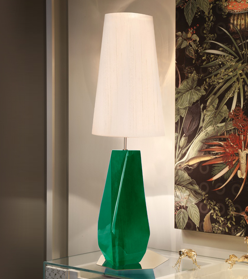 Feel Green Modern Table Lamp
