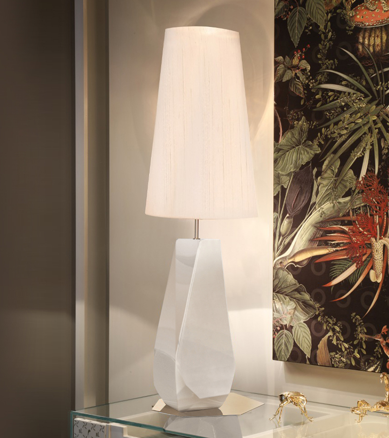 Feel Green Modern Table Lamp