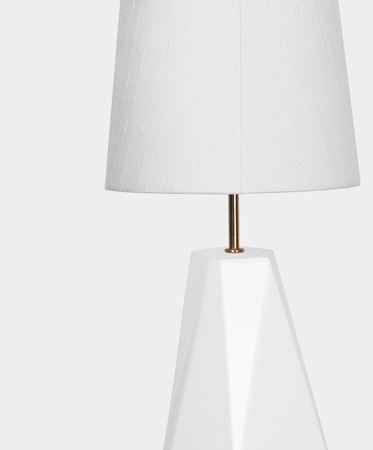Feel Green Modern Table Lamp