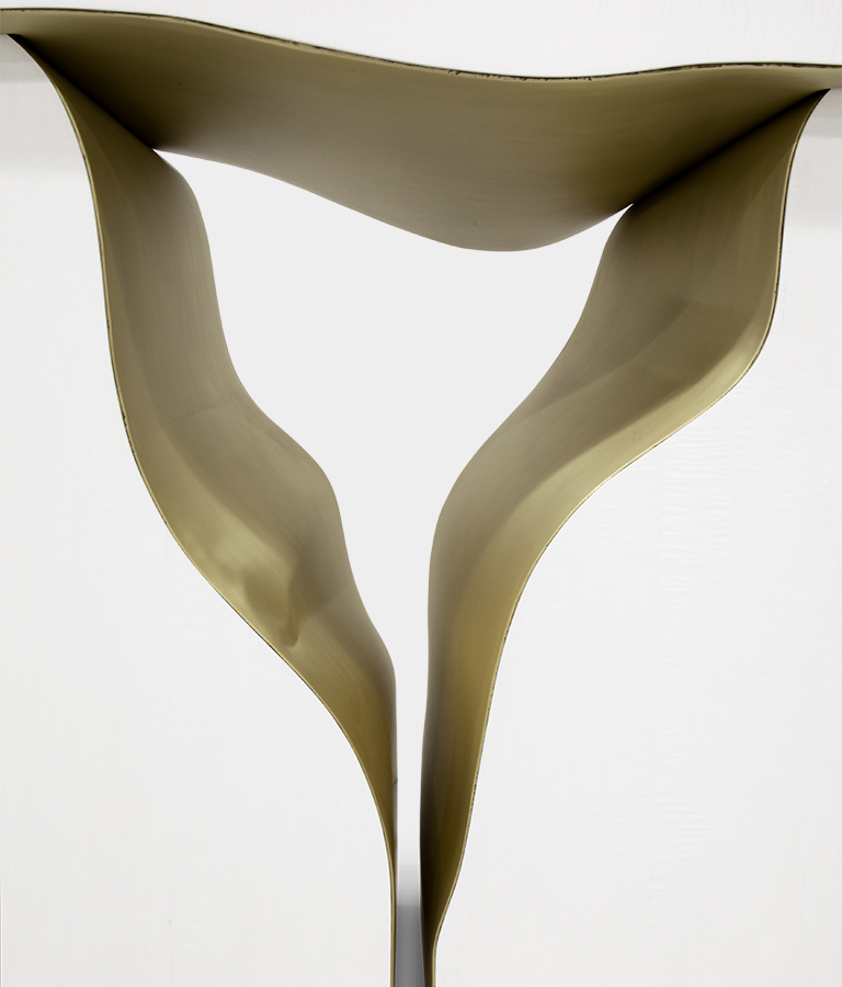 Lapiaz Luxury Console