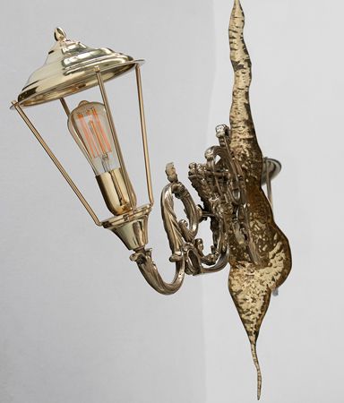 Lumiere Contemporary Console