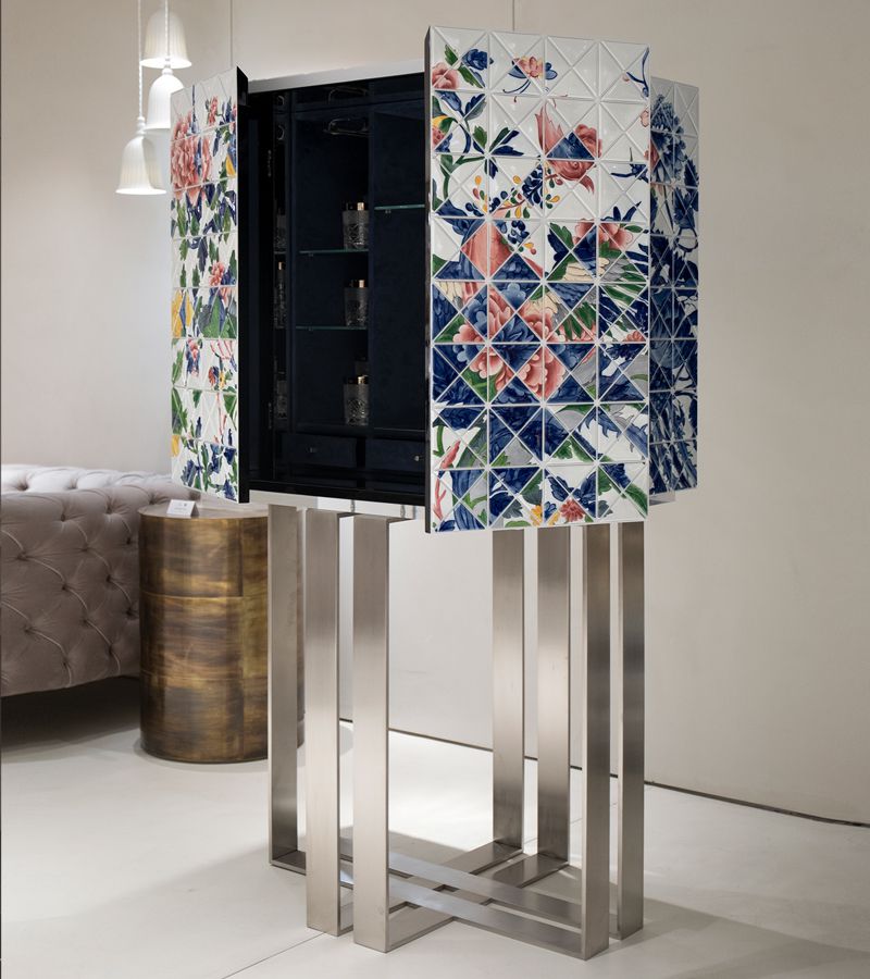 Pixel Luxury Cabinet - Once Upon a Time