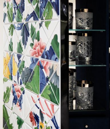 Pixel Luxury Cabinet - Once Upon a Time