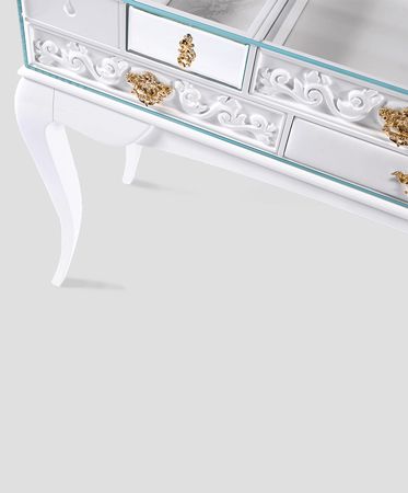 York White Console 